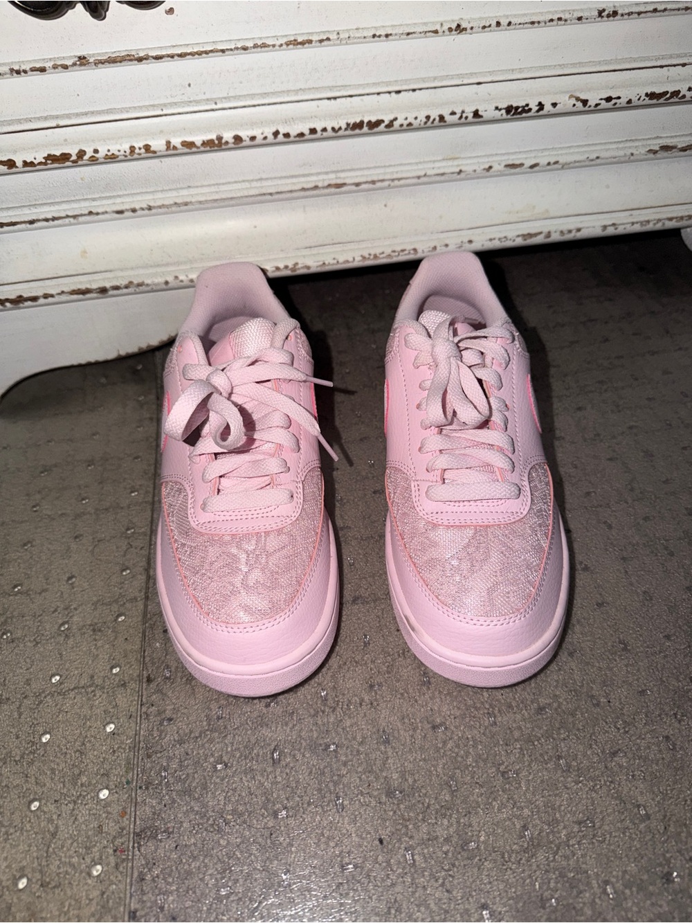 NIKE WMNS COURT VISION LOW 'PINK FOAM LACE’